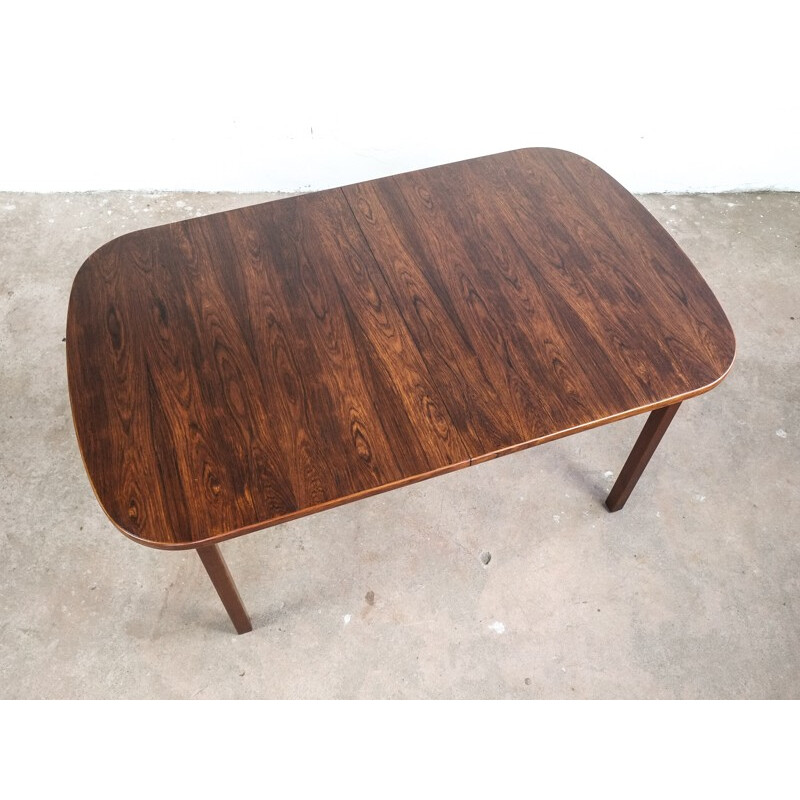 Vintage Danish oval table in rosewood - 1960s