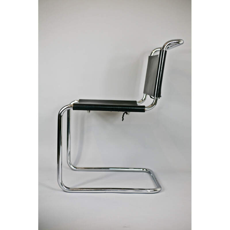 Pair of chairs B33 by Marcel Breuer for Dino Gavina - 1950s