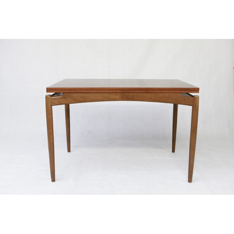 Scandinavian Extendable Teak Dining Table - 1960s