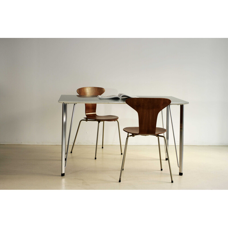 Bureau vintage par Arne Jacobsen pour Fritz Hansen - 1960