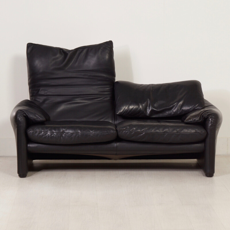 Maralunga 2-Seater black leather sofa by Vico Magistretti for Cassina - 1970s