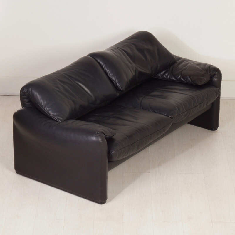 Maralunga 2-Seater black leather sofa by Vico Magistretti for Cassina - 1970s
