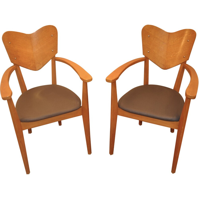 Paire de fauteuils avec dossier en forme de coeur - 1950