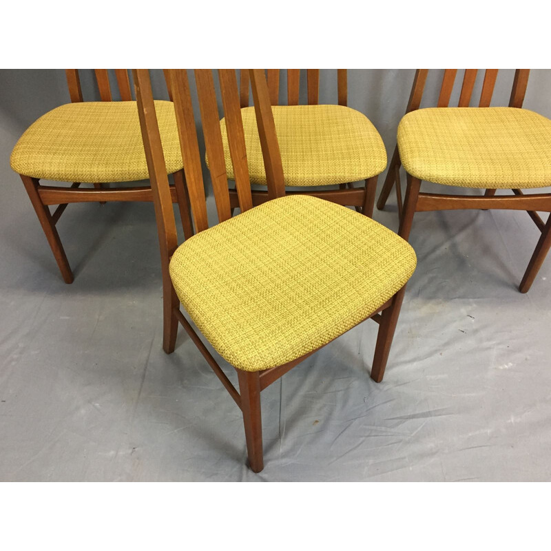 Suite de 4 chaises vintage - 1970