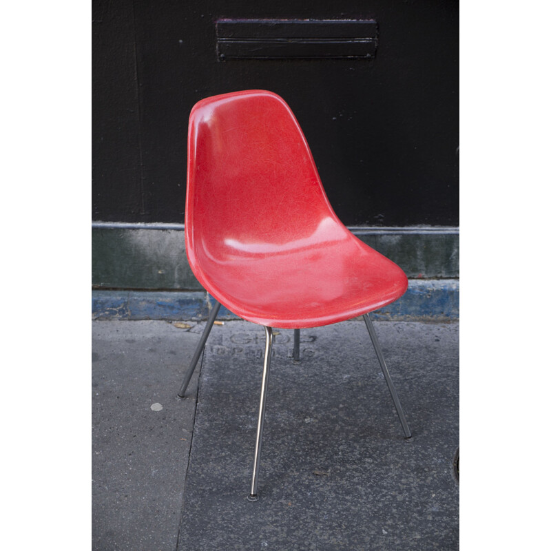 Vintage Coral-Colored "Dsx" Chair by Eames for Herman Miller - 1950s