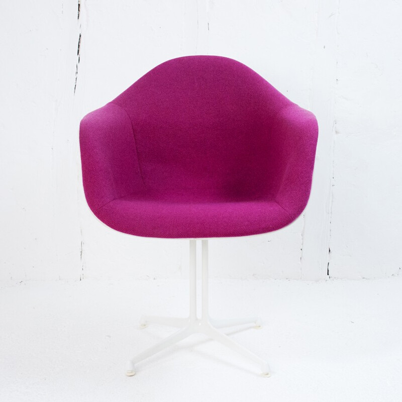 Pink armchair "La Fonda", Charles and Ray EAMES - 1970s