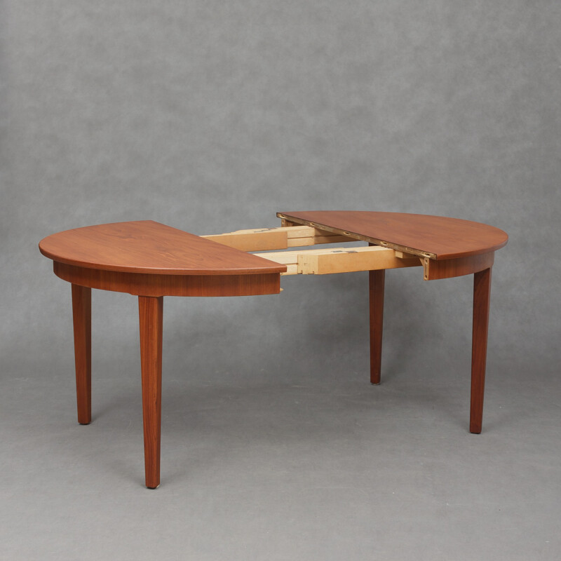 Vintage Round Danish teak dining table - 1960s