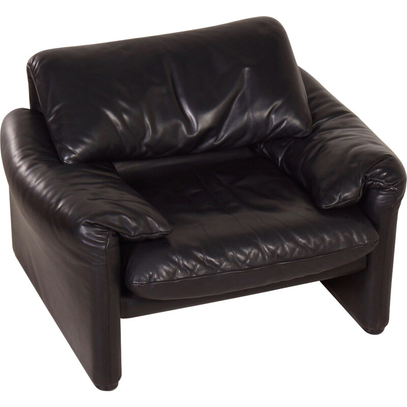 Maralunga black leather easy Chair by Vico Magistretti for Cassina - 1970s