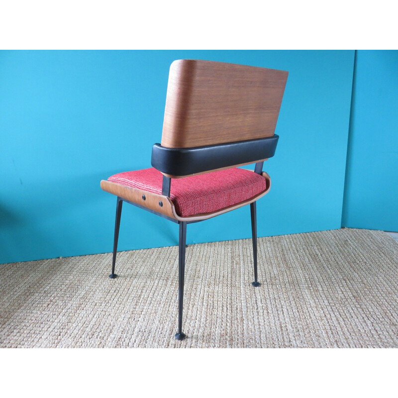 Red and grey chairs, Alain RICHARD - 1970s