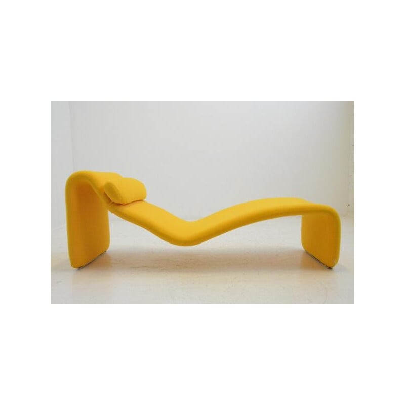 Yellow "Djinn" lounger by Olivier Mourgue - 1960s