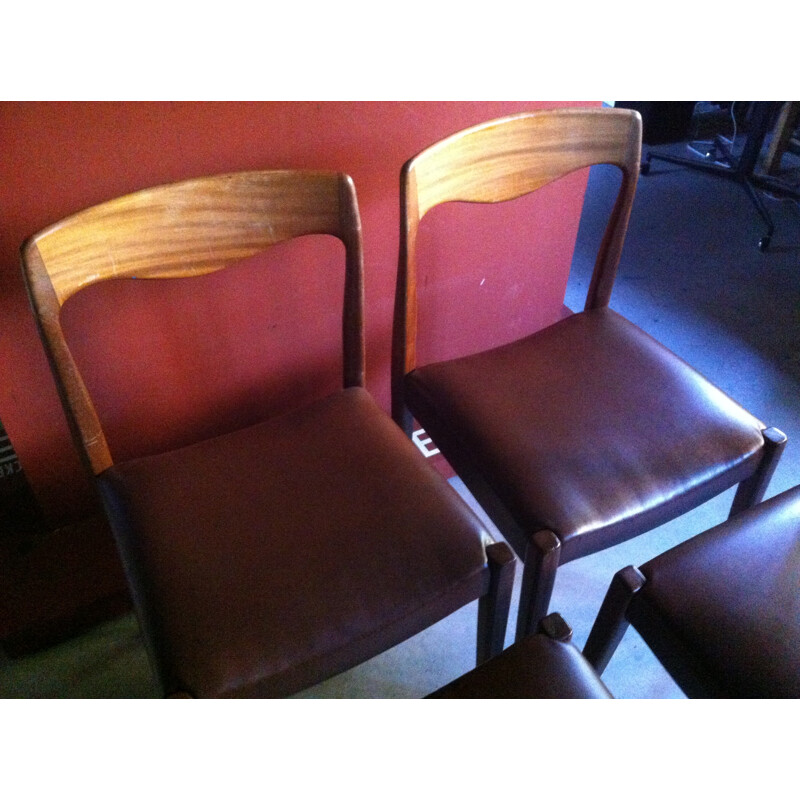 Suite de 4 chaises scandinaves en teck et simili cuir marron -  1960