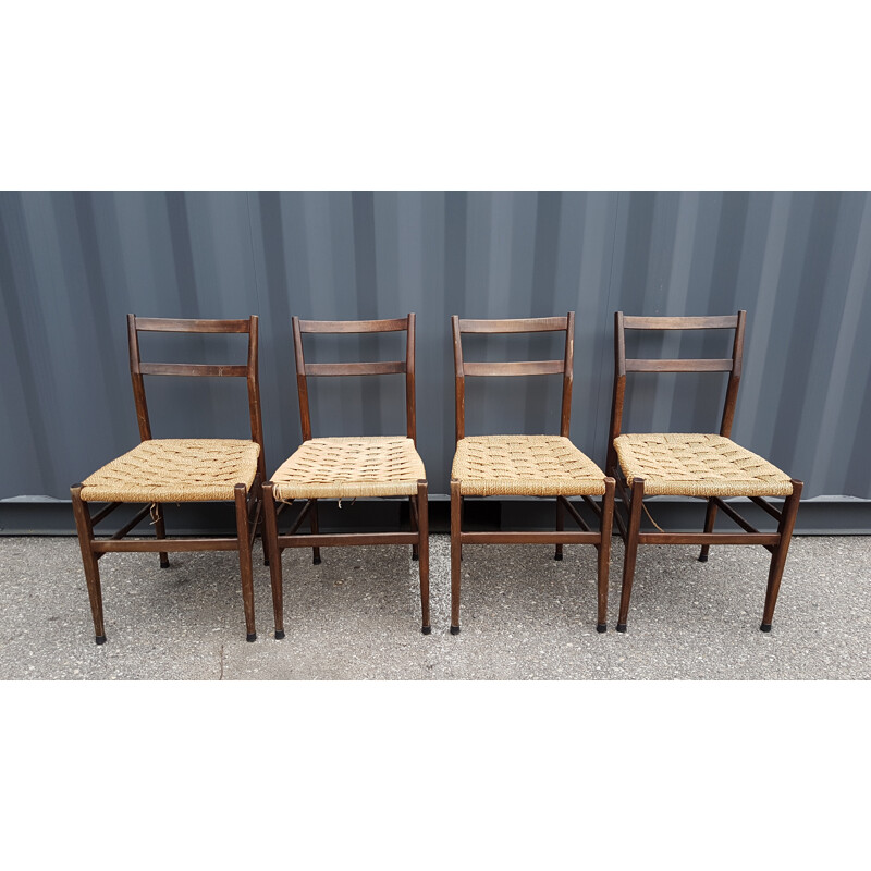 Suite de 4 chaises "Leggera" modèle 646 par Gio Ponti - 1950