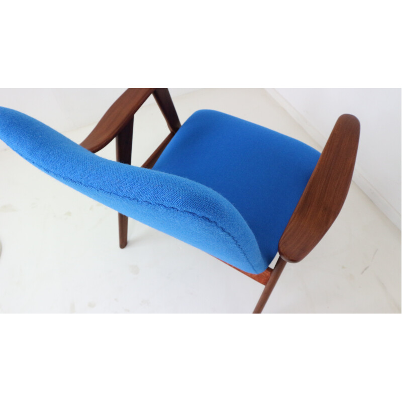 Vintage Lounge Chair in blue fabric by Louis Van Teeffelen for Webe - 1960s