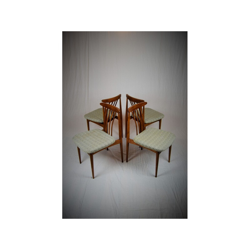 Conjunto de 4 sillas de comedor tapizadas, Checoslovaquia - 1960