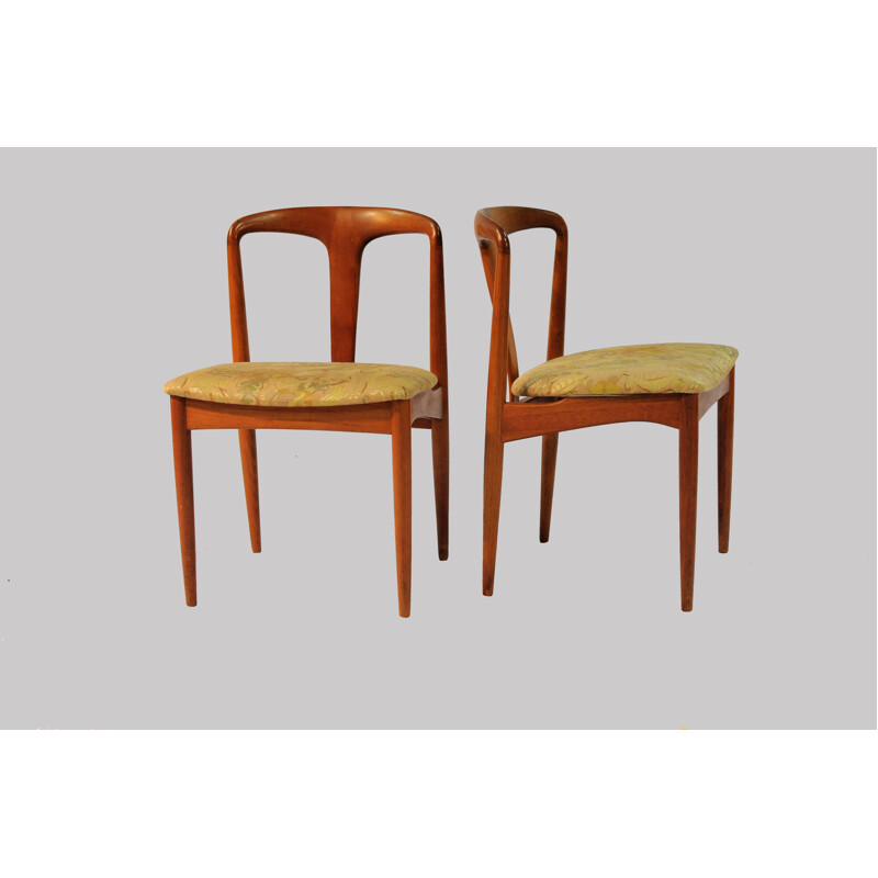 Set of 6 "Juliane" Dining Chairs by Johannes Andersen for Vamo - 1960s