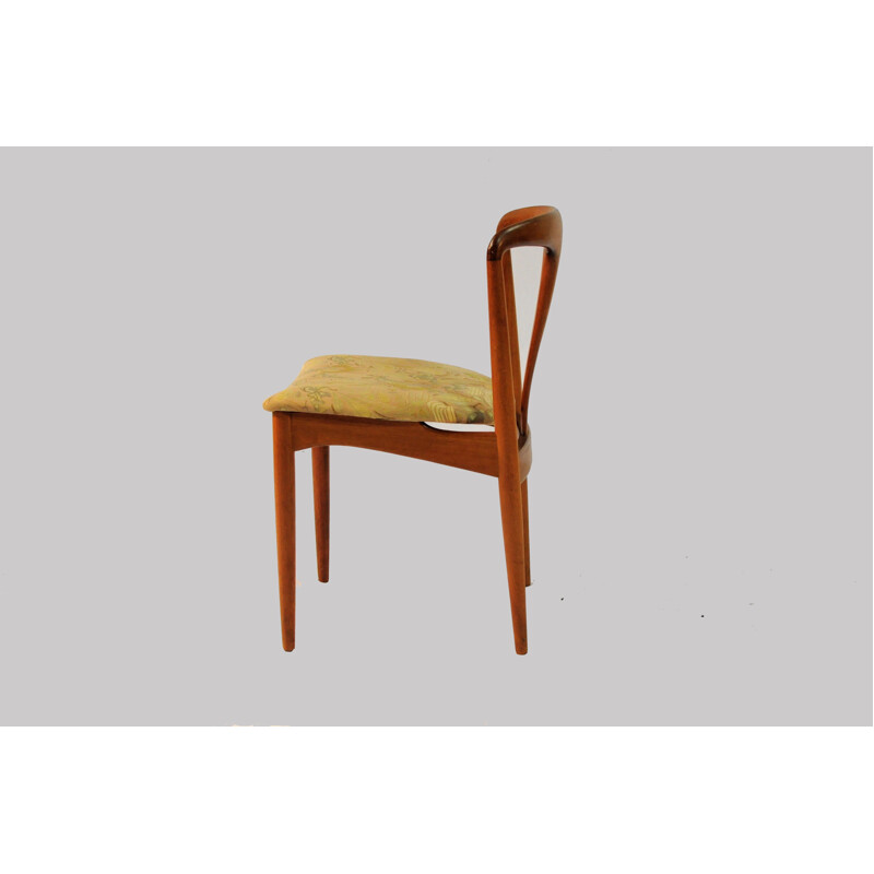 Set of 6 "Juliane" Dining Chairs by Johannes Andersen for Vamo - 1960s