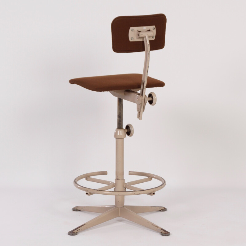 Chaise vintage industrielle de Friso Kramer pour Ahrend de Circle - 1960