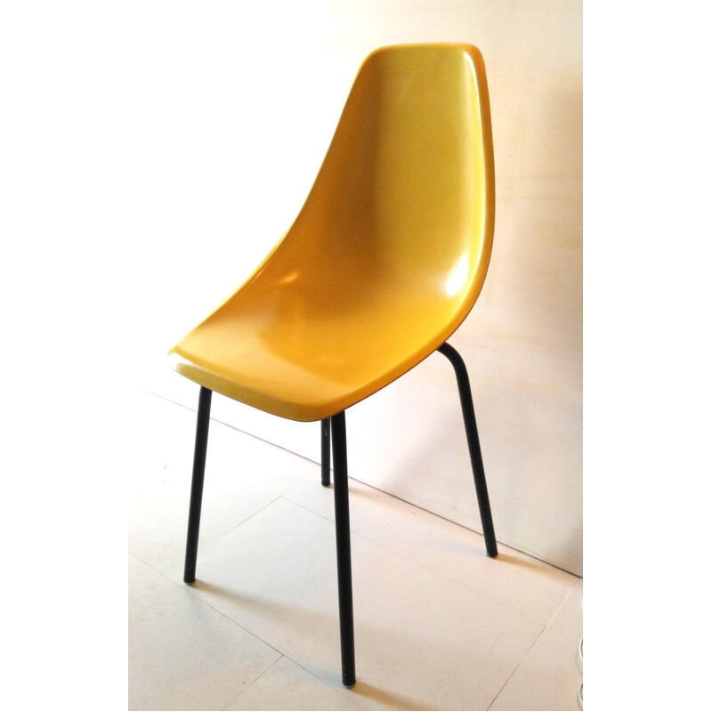 Vintage yellow fiberglass chair by Alain Richard, 1950