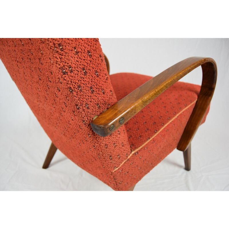 Fauteuil vintage rouge en bois par Thon - 1960