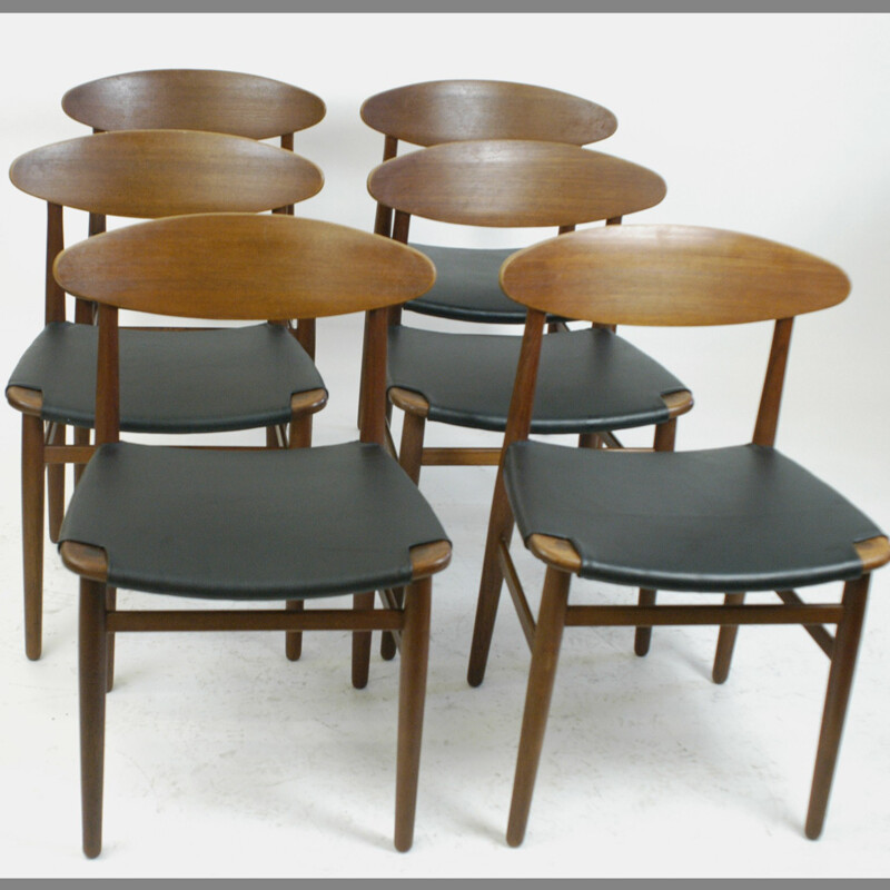 Suite de 6 chaises à repas en teck danois par Peter Hvidt - 1950