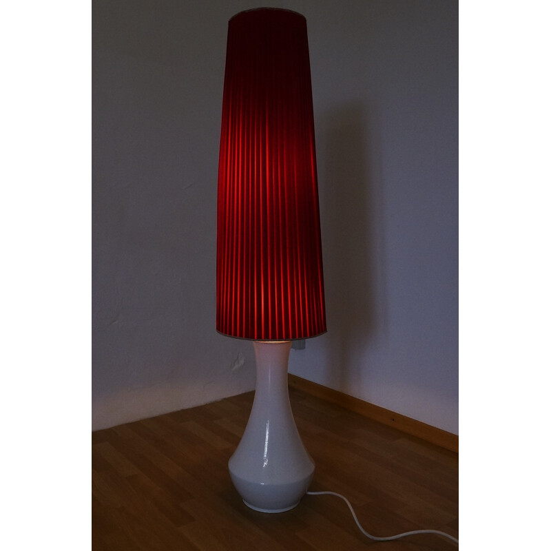 Floor lamp in white ceramic and red shade - 1960s