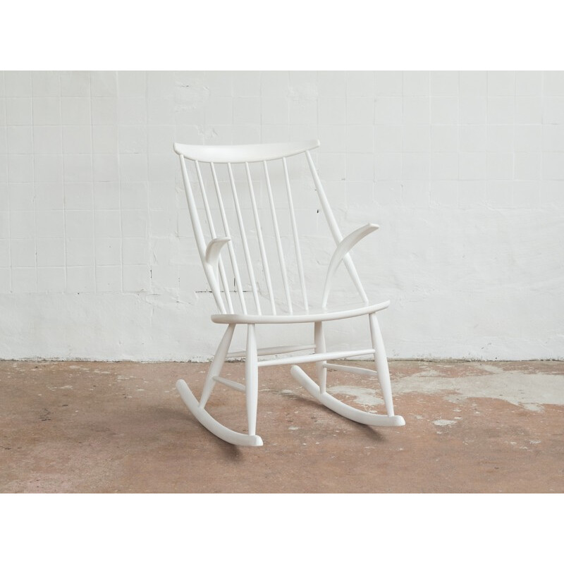 White rocking chair by Illum Wikkelsø for Niels Eilersen - 1950s