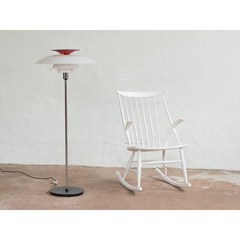 White rocking chair by Illum Wikkelsø for Niels Eilersen - 1950s