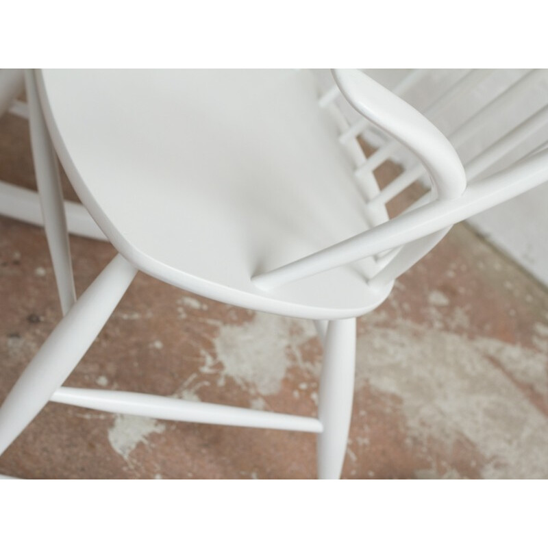 White rocking chair by Illum Wikkelsø for Niels Eilersen - 1950s