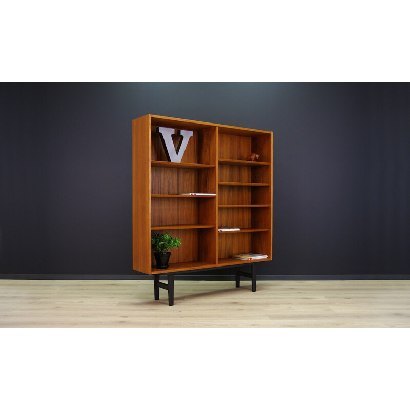 Danish Teak Bookcase by Poul Hundevad for Hundevad & Co - 1970s 