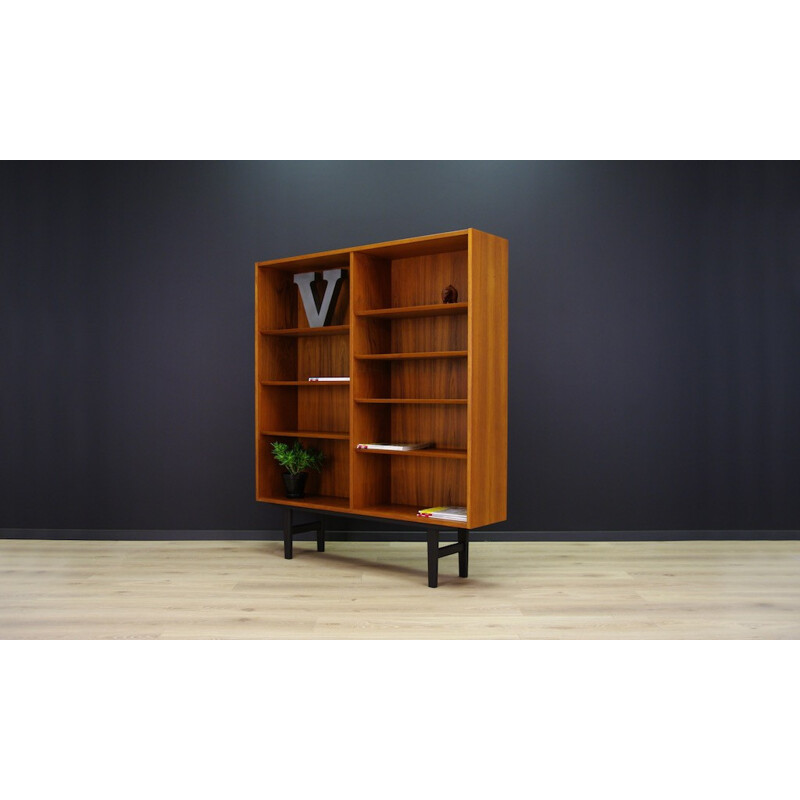 Danish Teak Bookcase by Poul Hundevad for Hundevad & Co - 1970s 