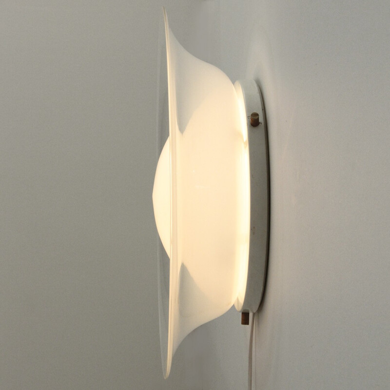 Italian round white glass sconce - 1970s