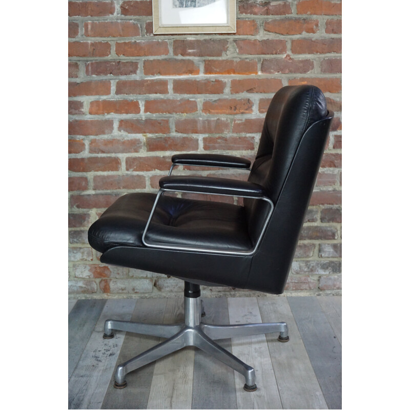 Vintage leather office armchair by Vaghi - 1960s