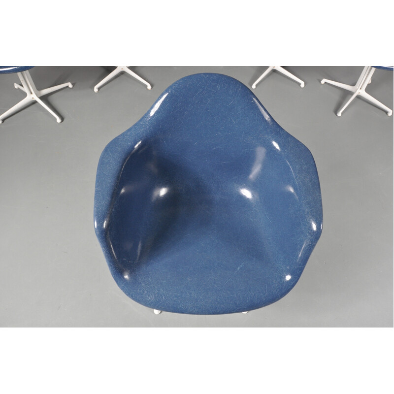 Blue Chairs Lafonda by Charles Eames, Charles & Ray EAMES - 1960s  
