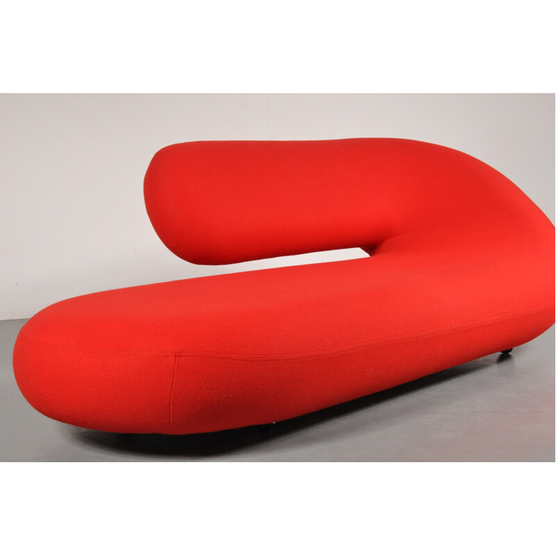 Pop Art style ” Cleopatra” sofa by Geoffrey HARCOURT - 1950s