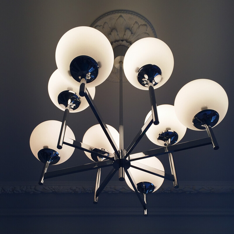 Chandelier by Gaetano Sciolari.8 fires.Chrome and opaline - 1970s