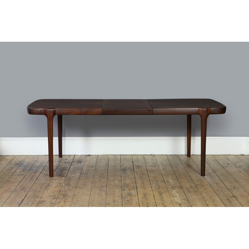 Rosewood Extendable Dining Table by Johannes Andersen - 1960s
