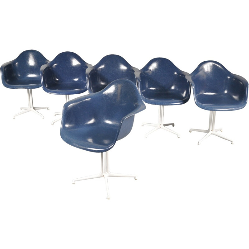 Blue Chairs Lafonda by Charles Eames, Charles & Ray EAMES - 1960s  