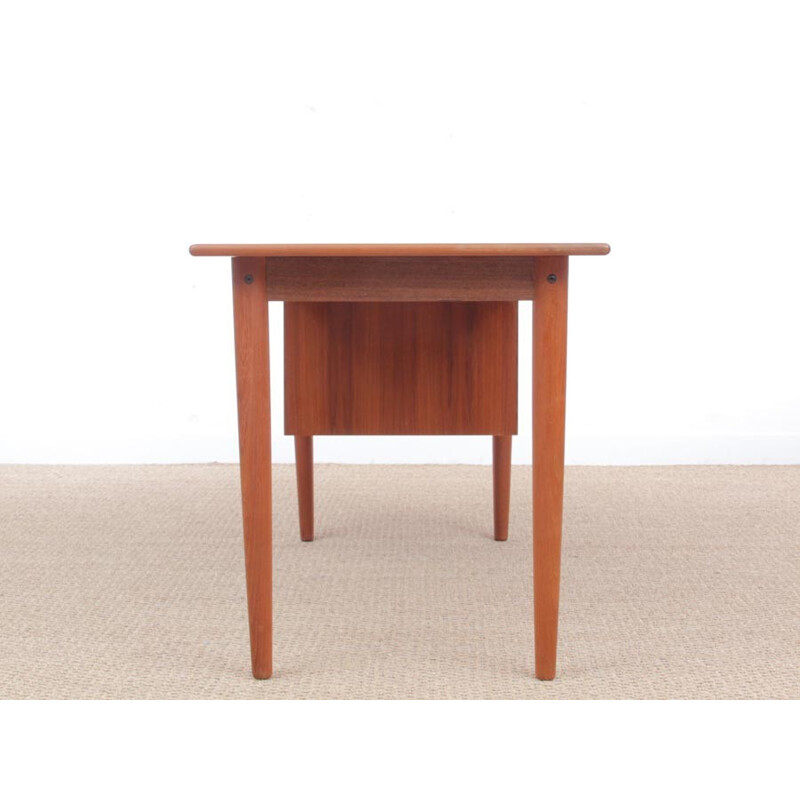 Vintage scandinavian desk in teak - 1960s