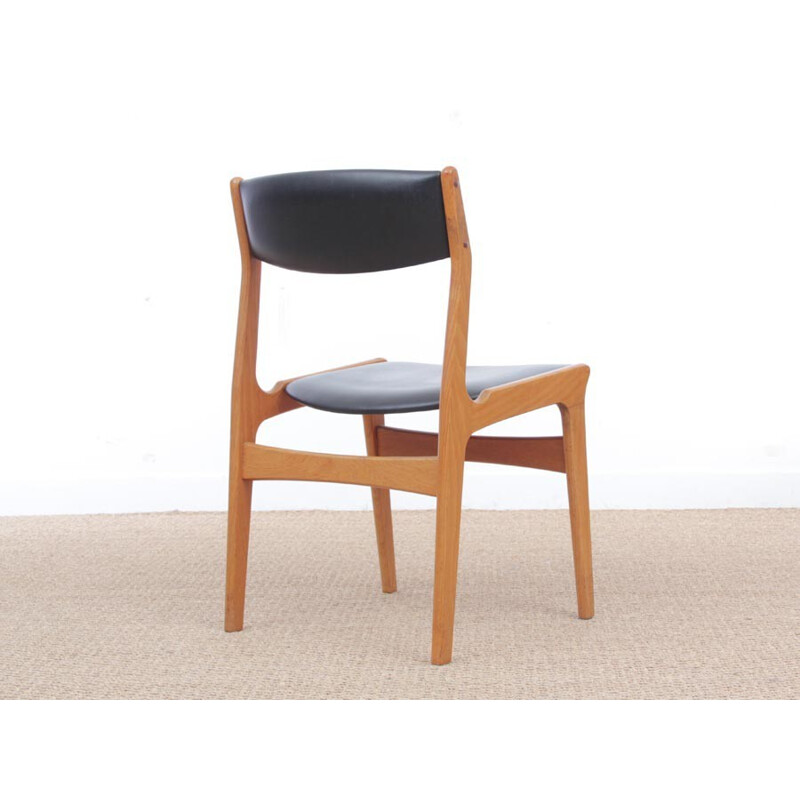 Suite de 4 chaises vintages scandinaves par Dyrlund - 1960