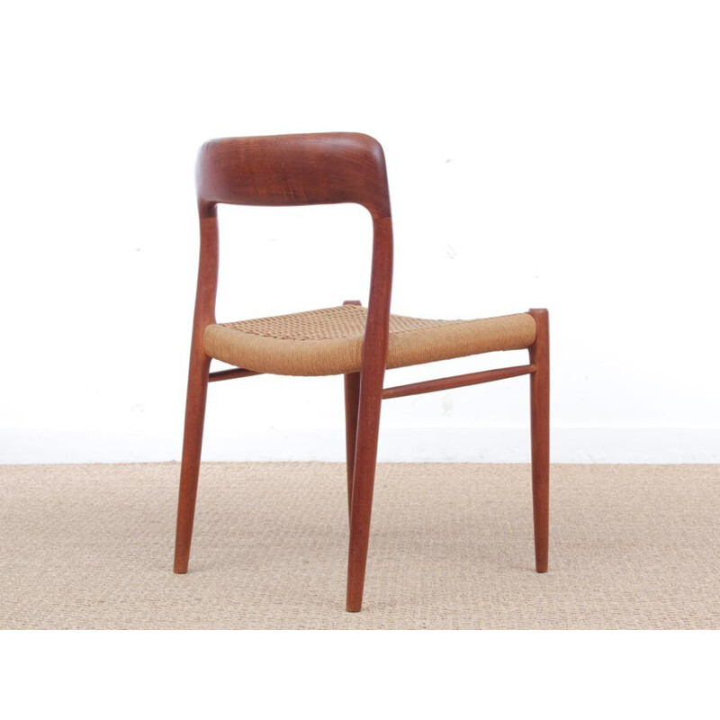 Set of 6 vintage scandinavian chairs model 75 - 1960s