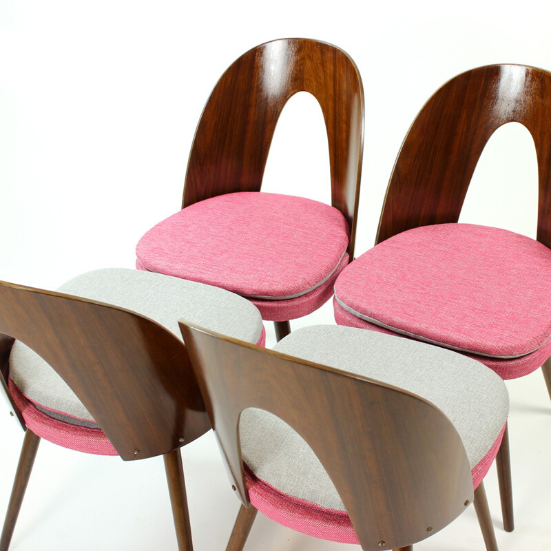 Set of 4 chairs by Antonin Suman for Tatra - 1960s