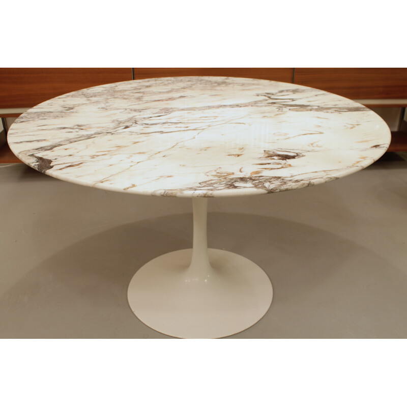 Marble Table by Eero Saarinen Knoll - 1965