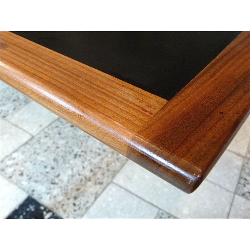 Danish Teak Coffee Table with extendable leaf - 1960s