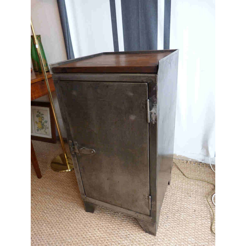 Vintage Industrial side cabinet - 1950s