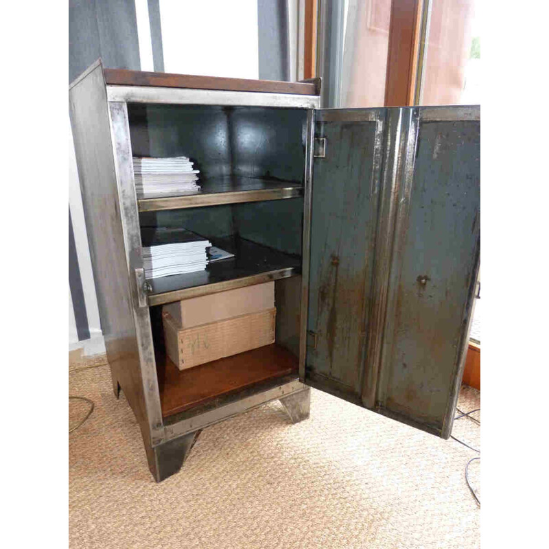 Vintage Industrial side cabinet - 1950s