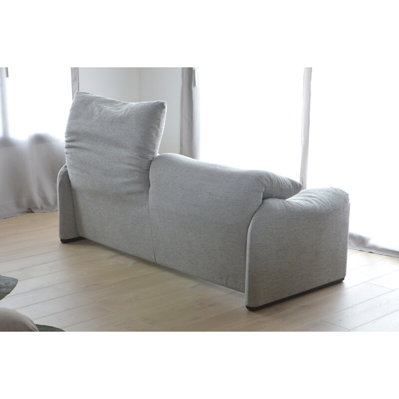 "Maralunga" sofa by Vico Magistretti for Cassina - 2000s