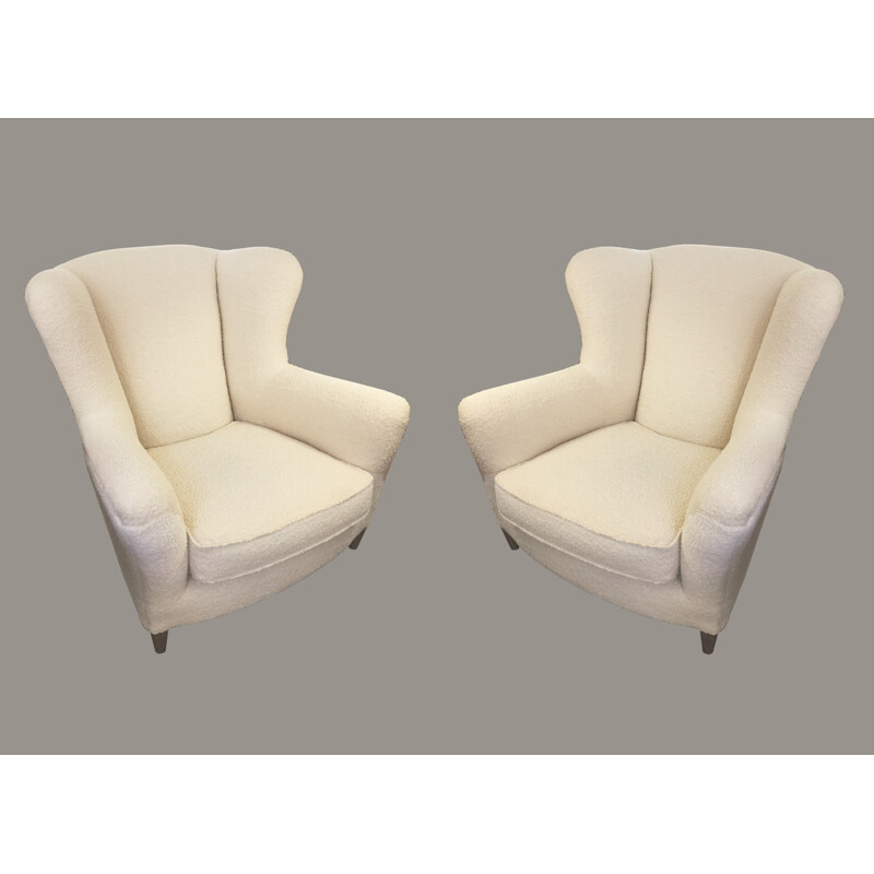 Pair of white vintage wing chairs by J. Roche - 1950s