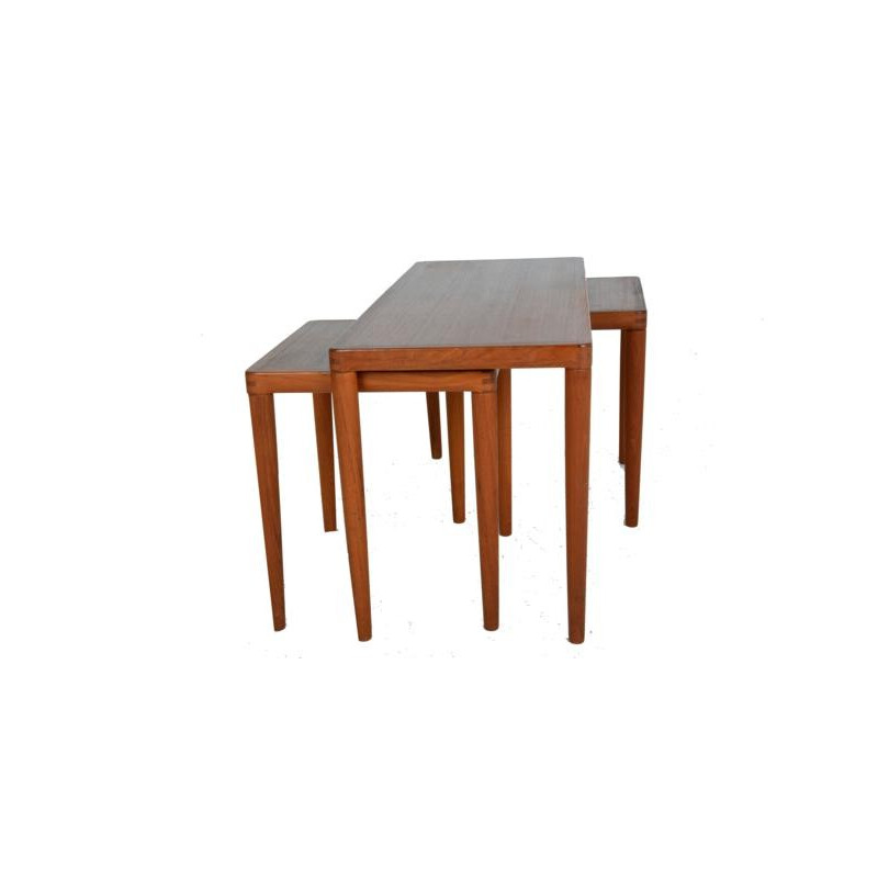 Tables gigognes scandinaves en teck - 1960