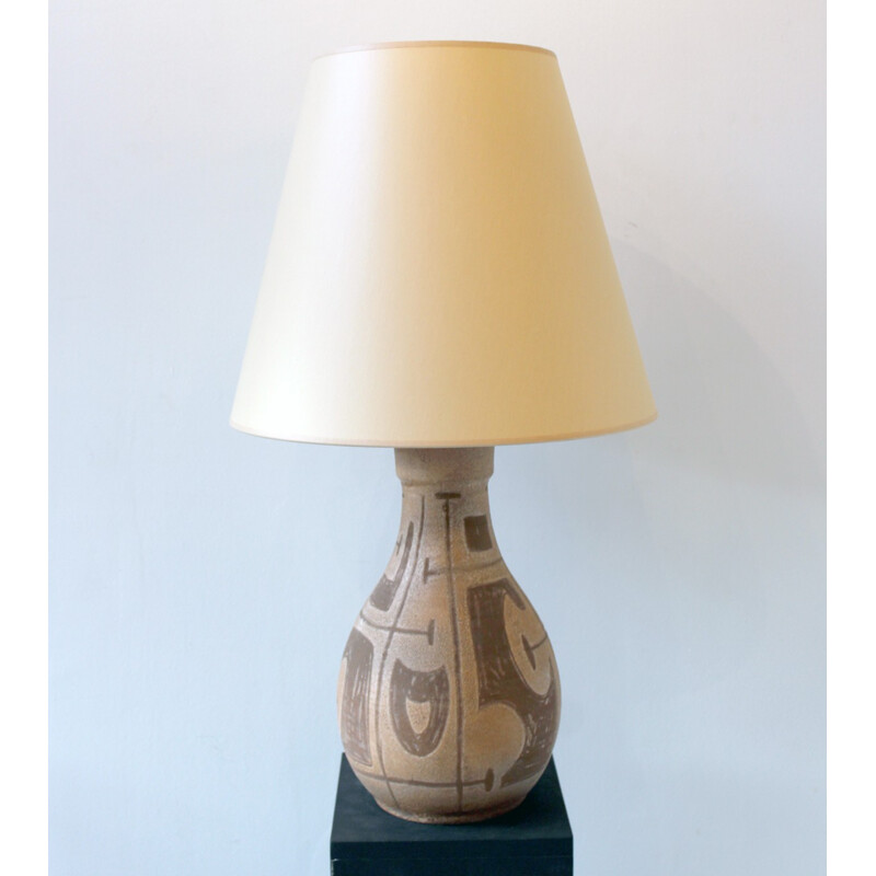 Vintage ceramic table lamp with geometrical decorations, 1960