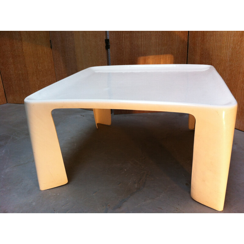 AMANTA coffee table by MARIO BELLINI for C & B Italia - 1966